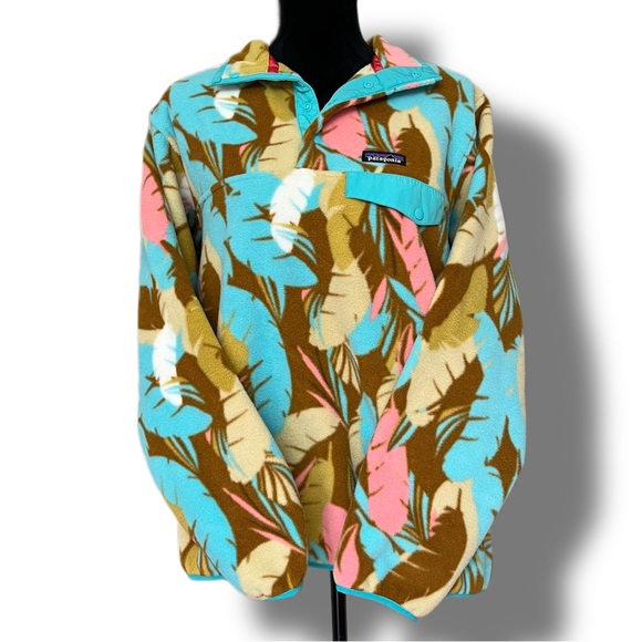 Patagonia Sweaters - Patagonia Synchilla Abstract Fleece Snap Pullover Women Large